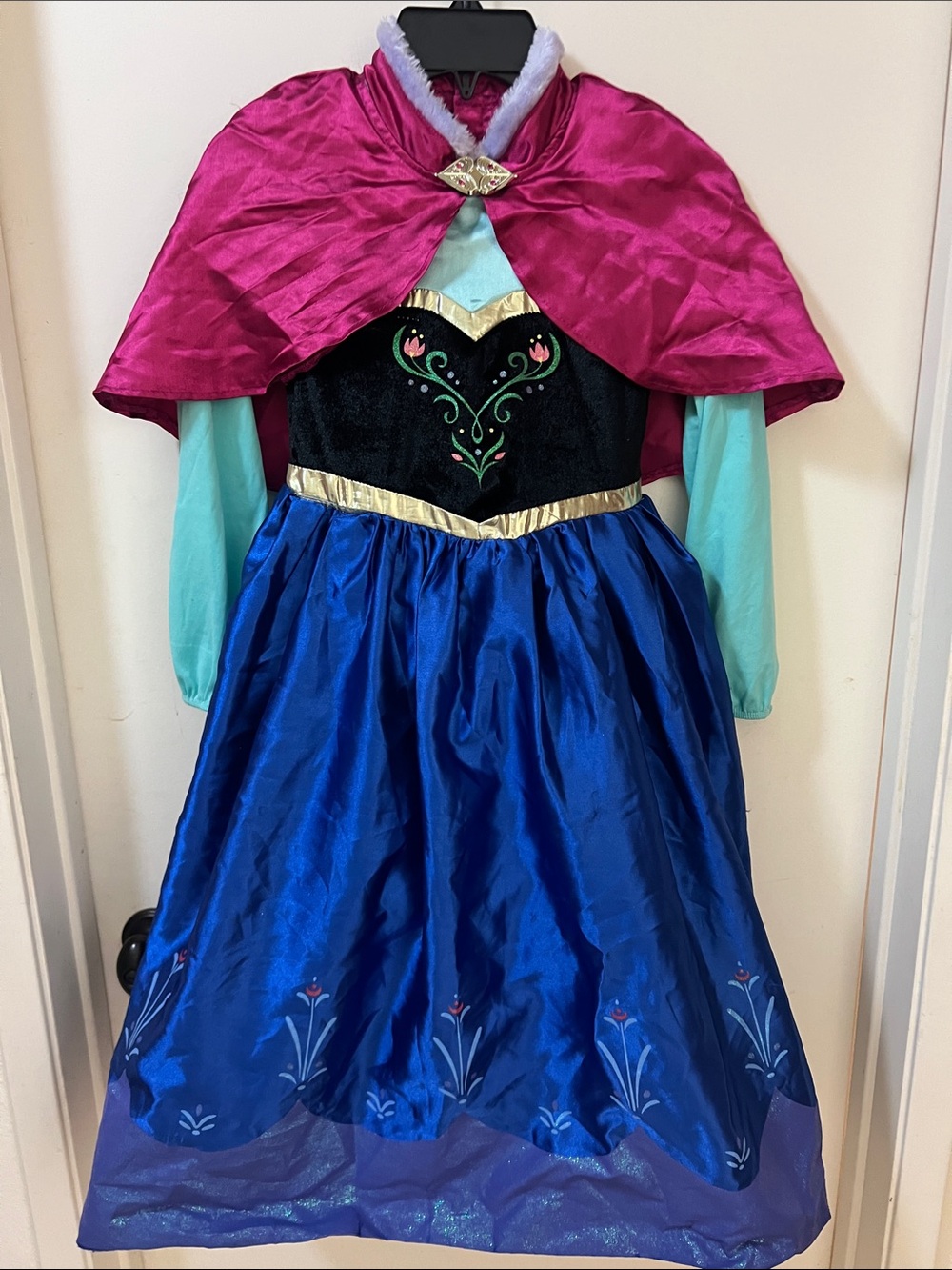 Disney frozen Anna Princess Dress in Blue, Teal & Pink with Gold Trim